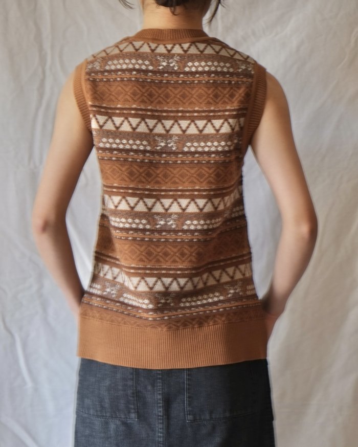 Mame Kurogouchi：Multi Color Jacquard Knit Vest - BROWN - ORANN 