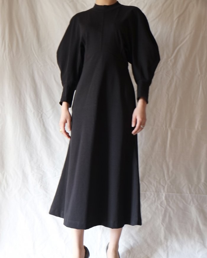 mame kurogouchi Classic Cotton Dress 黒