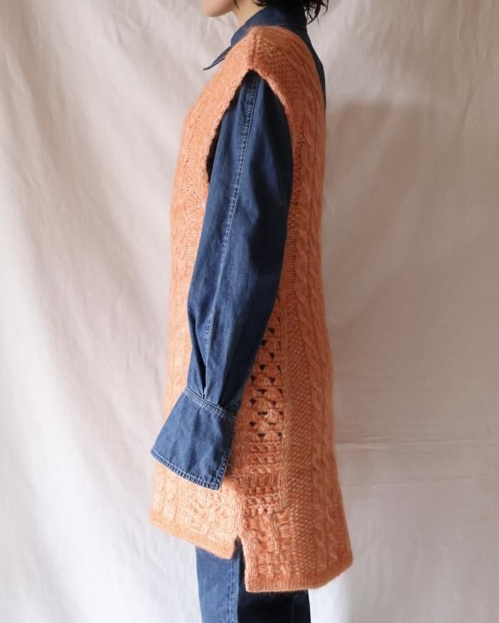 Mame Kurogouchi:Multi-Pattern Cable Sleeveless Knitted Vest Mame Kurogouchi:Multi-Pattern Cable Sleeveless Knitted Vest
