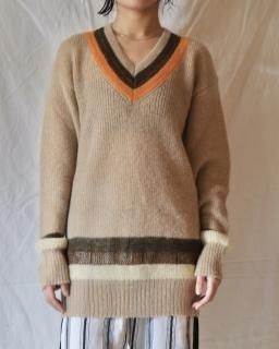 WALES BONNERSAINT V-NECK SWEATER - BEIGE