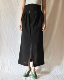 Mame Kurogouchi：Crepe Hole High Waisted Skirt - BLACK