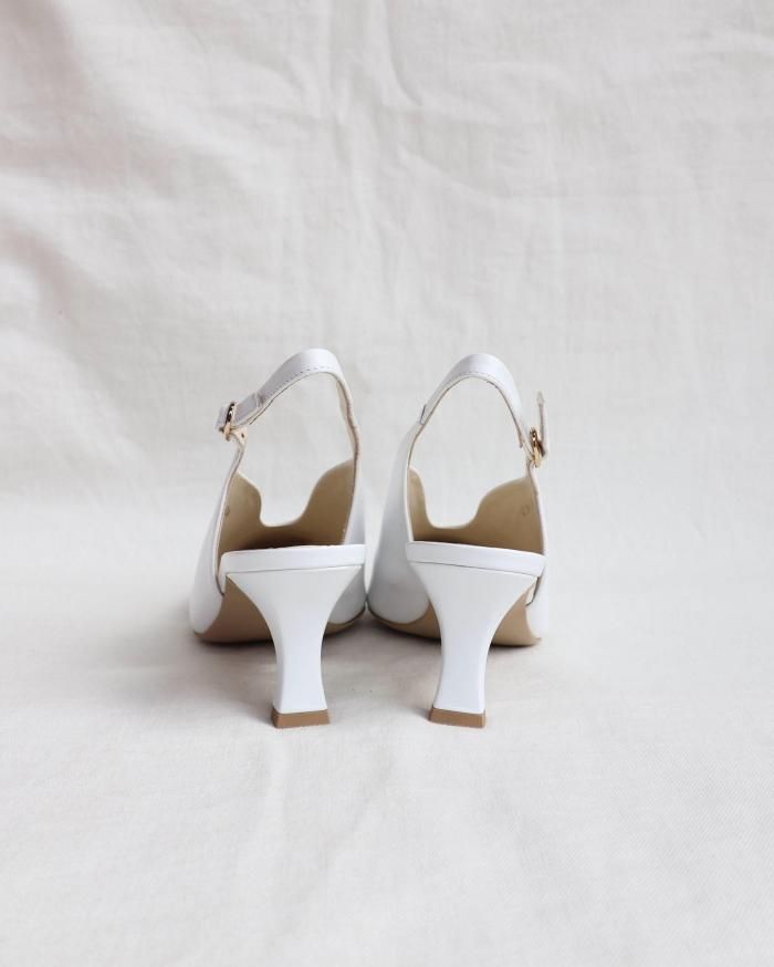 Mame Kurogouchi:Curved Line Sling Back Heels - WHITE Mame Kurogouchi:Curved Line Sling Back Heels - WHITE