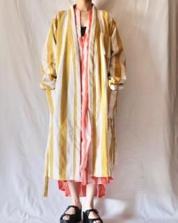 OASTHE MUSTARD ROBE 