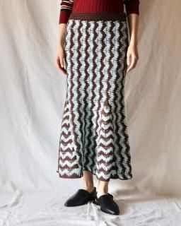 ponpon modern motif skirt