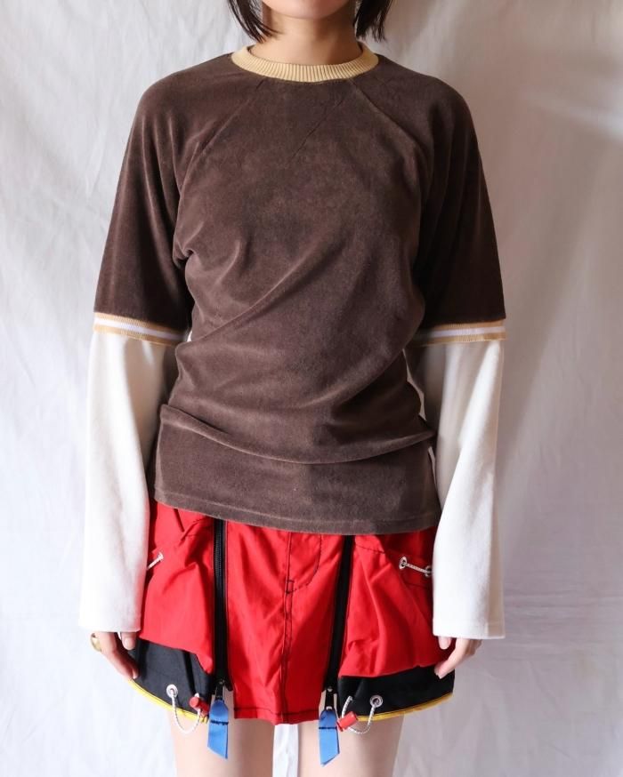 FUMIKA UCHIDA： PILE SWITCHING DOUBLE SLEEVE TEE - BROWN/IVORY