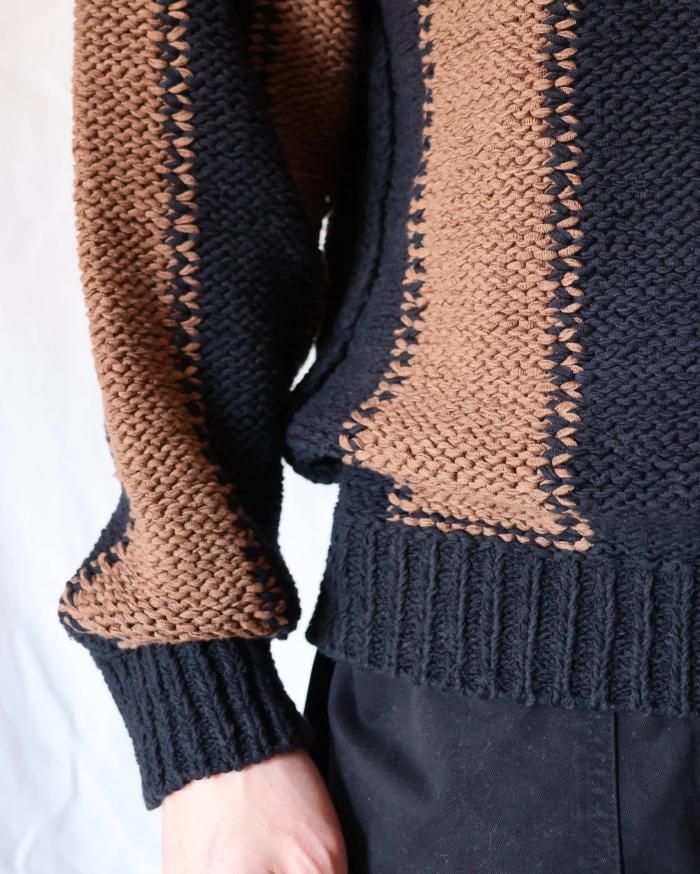 Cristaseya：FETTUCCIA STRIPED SWEATER - BLACK/NOISETTE - ORANN