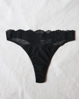 OVERNEATH LACE THONG - BLACK