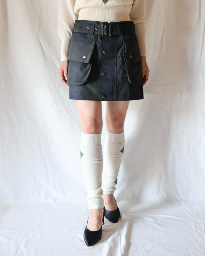 FUMIKA UCHIDA： OILED TARTAN PLAID SLEEVELESS HUNTER COAT