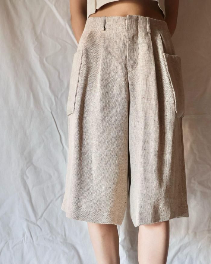 【特価・超美品】FUMIKA UCHIDA ベージュショートパンツ t25022408_06.jpg?v=1742023856