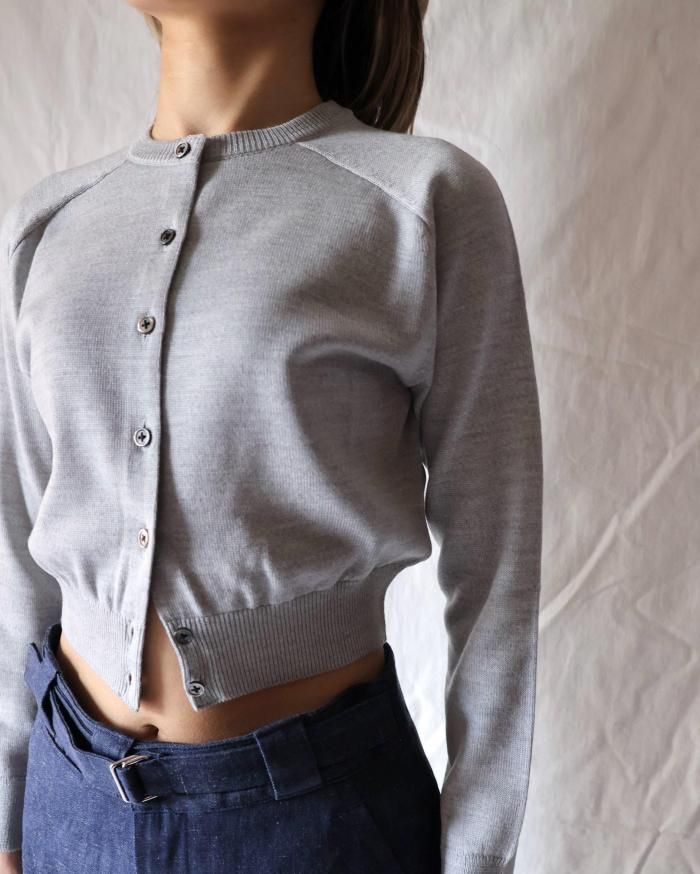 ★FUMIKA UCHIDA CREW-NECK CARDIGAN（未使用）★ FUMIKA UCHIDA： KNITTED CREW-NECK CARDIGAN - L.GREY - ORANN