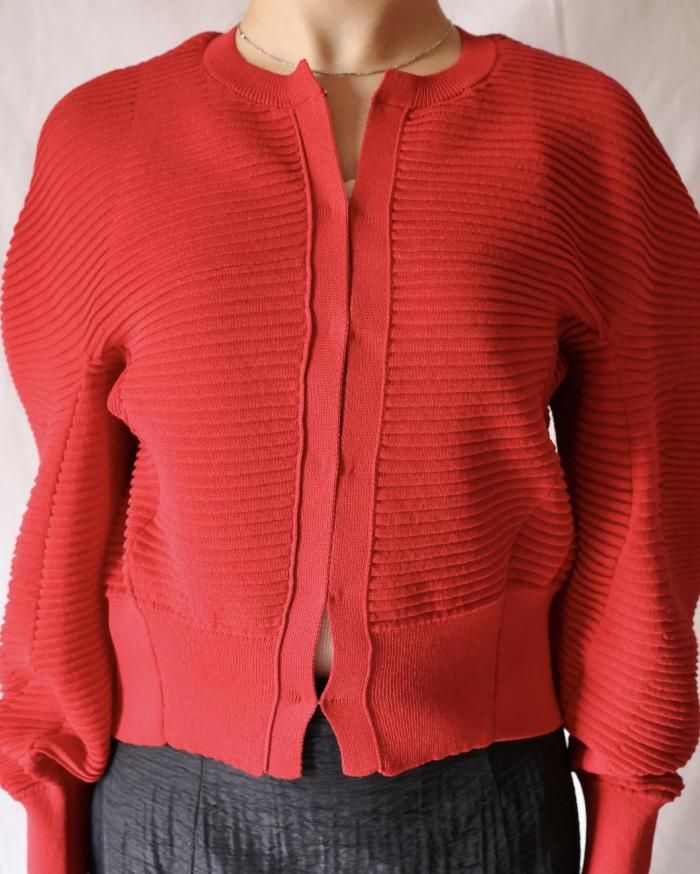 Mame Kurogouchi：Curved Sleeve Knitted Cardigan - RED - ORANN