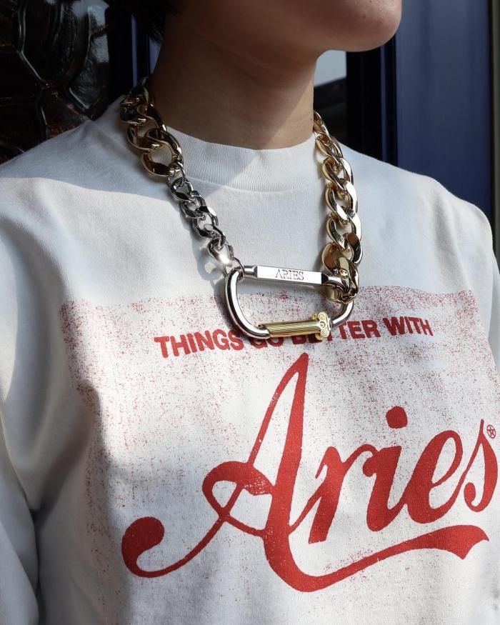 【ARIES】Column Carabiner Gold Chunky Necklace / GOLD ARIES Column Carabiner Chunky Necklace - Gold | THEROOM