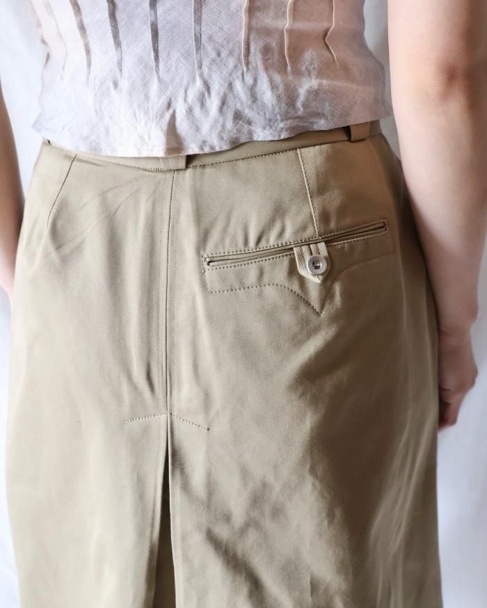 FUMIKA UCHIDA： UNIFORM WEAPON SHORTS - KHAKIBEIGE - ORANN