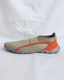 FUMIKA UCHIDAWATER SLIP-ON - BEIGE