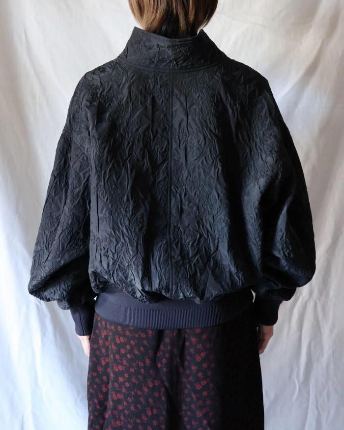 Mame Kurogouchi：Floral Jacquard Triple Cloth Jacket- BLACK