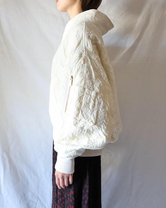 Mame Kurogouchi：Floral Jacquard Triple Cloth Jacket- ECRU