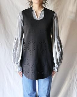 Mame KurogouchiEyelet Sleeveless Knitted Top - BLACK