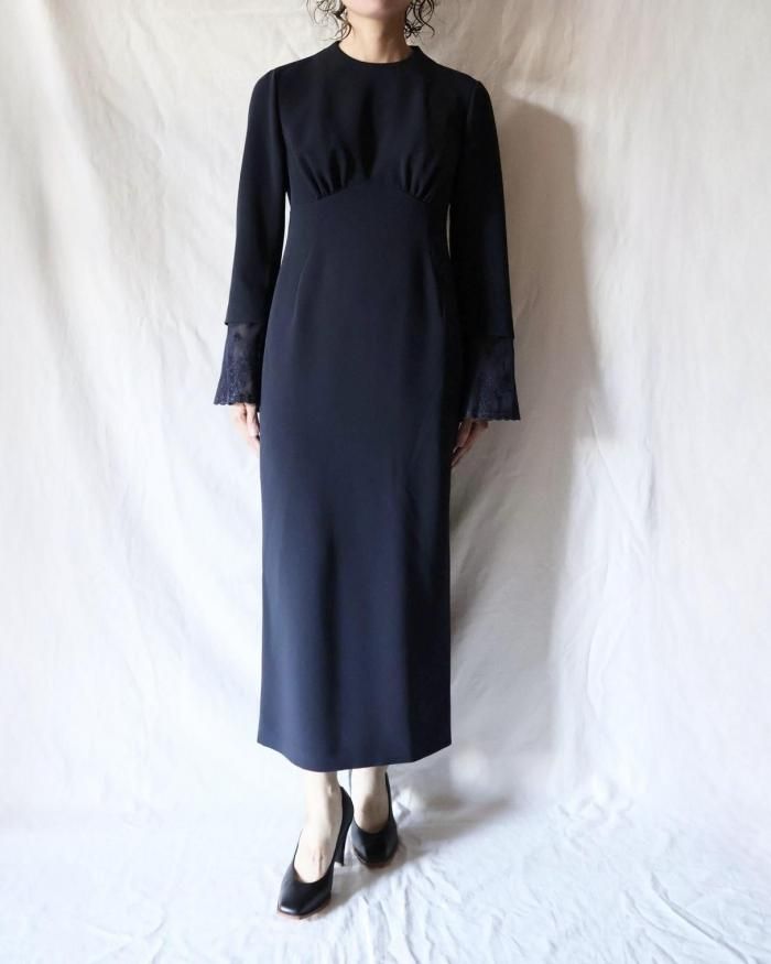 Mame Kurogouchi：Triacetate Georgette Embroidered Cuffs I-Line