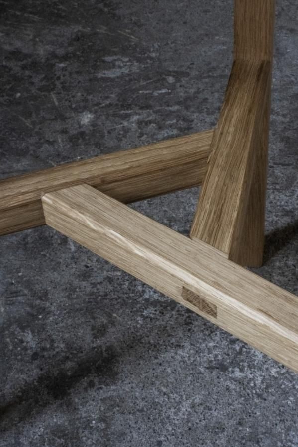 回転スツール　　三本脚 楽天市場 | 生成りな暮らしのご提案／キナル - 【artek