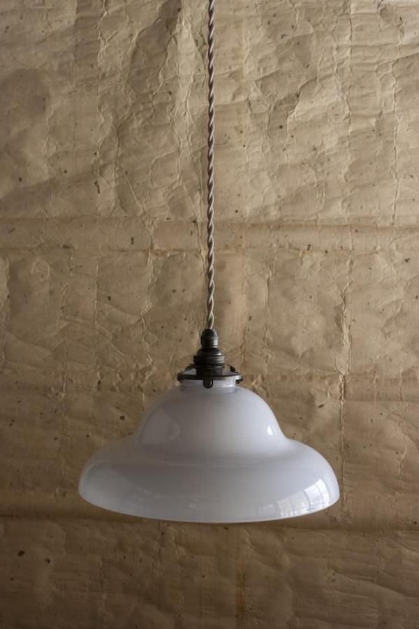 乳白 硝子のペンダントライト/円盤型