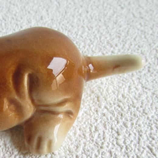 Goebel社 犬置物【ドイツ、ゲーベル、W.Germany、陶磁器 Goebel社 犬置物【ドイツ、ゲーベル、W.Germany、陶磁器
