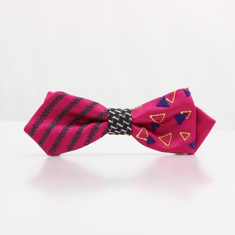 刺繍の蝶ネクタイ 三角の連なり つつじ AGEHA tie - me.dery 刺繍の蝶ネクタイ 三角の連なり つつじ AGEHA tie - me.dery