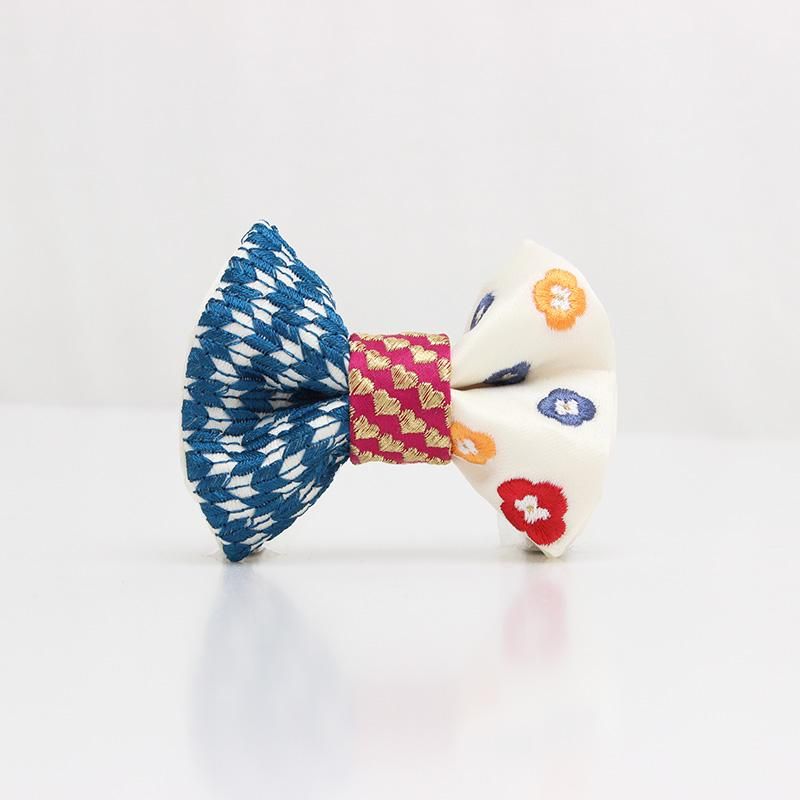 刺繍の蝶ネクタイ 恋する和の文様 月白 TATEHA tie - me.dery