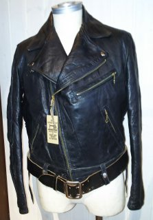 <img class='new_mark_img1' src='https://img.shop-pro.jp/img/new/icons50.gif' style='border:none;display:inline;margin:0px;padding:0px;width:auto;' />50's TAUBERS Riders Leather Jacket