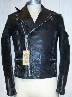 <img class='new_mark_img1' src='https://img.shop-pro.jp/img/new/icons1.gif' style='border:none;display:inline;margin:0px;padding:0px;width:auto;' />80's Campri Splicing double riders jacket