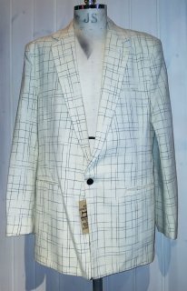 JOHNSONS One button suit 