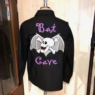 BAT CAVE Long-sleeved shirt