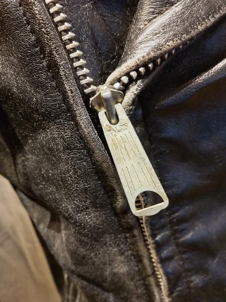 NEON LEATHER GARMENT ビッグレザー ベレー帽 完売品 パンク