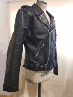 <img class='new_mark_img1' src='https://img.shop-pro.jp/img/new/icons1.gif' style='border:none;display:inline;margin:0px;padding:0px;width:auto;' />80's Petroff double riders jacket