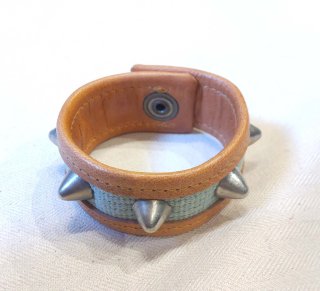 Studs Leather wristband（水色）