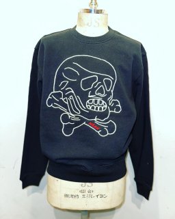 chain stitch sweat (skull)