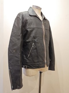 <img class='new_mark_img1' src='https://img.shop-pro.jp/img/new/icons1.gif' style='border:none;display:inline;margin:0px;padding:0px;width:auto;' />70's MASCOT Single riders jacket 