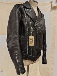 <img class='new_mark_img1' src='https://img.shop-pro.jp/img/new/icons1.gif' style='border:none;display:inline;margin:0px;padding:0px;width:auto;' />60's Lewis Leather BRONX