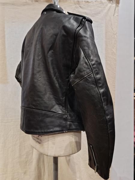 neon-leather neon-leather