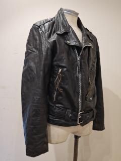 <img class='new_mark_img1' src='https://img.shop-pro.jp/img/new/icons1.gif' style='border:none;display:inline;margin:0px;padding:0px;width:auto;' />80's BRANDED GARMENTS Double Leather Jacket