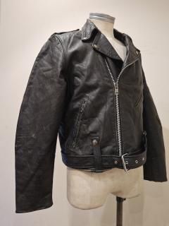 <img class='new_mark_img1' src='https://img.shop-pro.jp/img/new/icons1.gif' style='border:none;display:inline;margin:0px;padding:0px;width:auto;' />70~80's Harley Davidson Riders Leather Jacket AMF