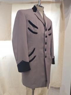 <img class='new_mark_img1' src='https://img.shop-pro.jp/img/new/icons1.gif' style='border:none;display:inline;margin:0px;padding:0px;width:auto;' />MADE IN ENGLAND Drape JacketEdward Jacket  