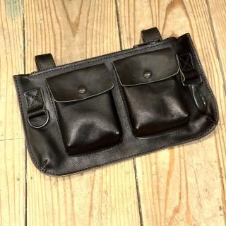 Leather military pouch (navy)