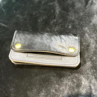 Midle Tracker Wallet (Black Unborn Calf)