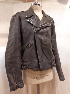 <img class='new_mark_img1' src='https://img.shop-pro.jp/img/new/icons1.gif' style='border:none;display:inline;margin:0px;padding:0px;width:auto;' />70's MASCOT Double riders jacket 