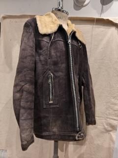 <img class='new_mark_img1' src='https://img.shop-pro.jp/img/new/icons1.gif' style='border:none;display:inline;margin:0px;padding:0px;width:auto;' />70's Mouton Leather Jacket