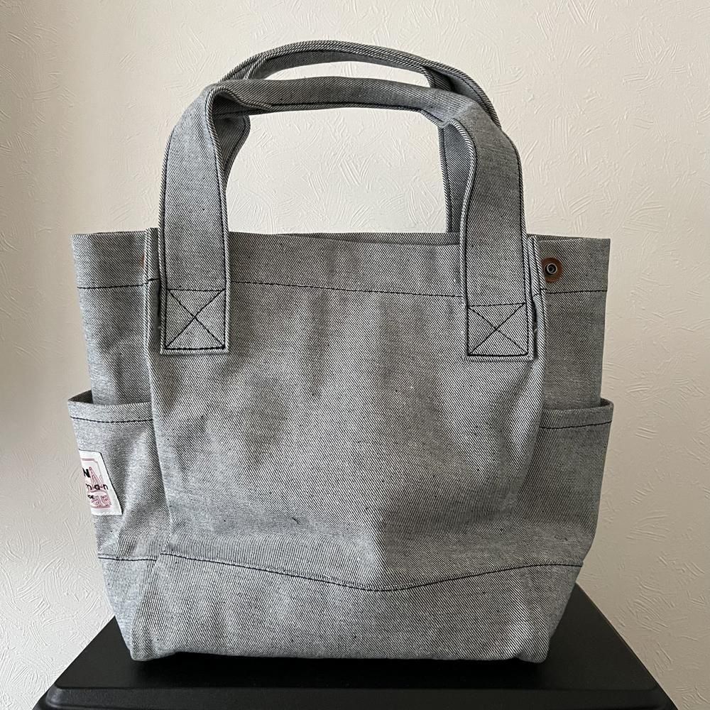 <img class='new_mark_img1' src='https://img.shop-pro.jp/img/new/icons10.gif' style='border:none;display:inline;margin:0px;padding:0px;width:auto;' />KAEN ORIGINAL TOTE BAG_ Reversible Denim