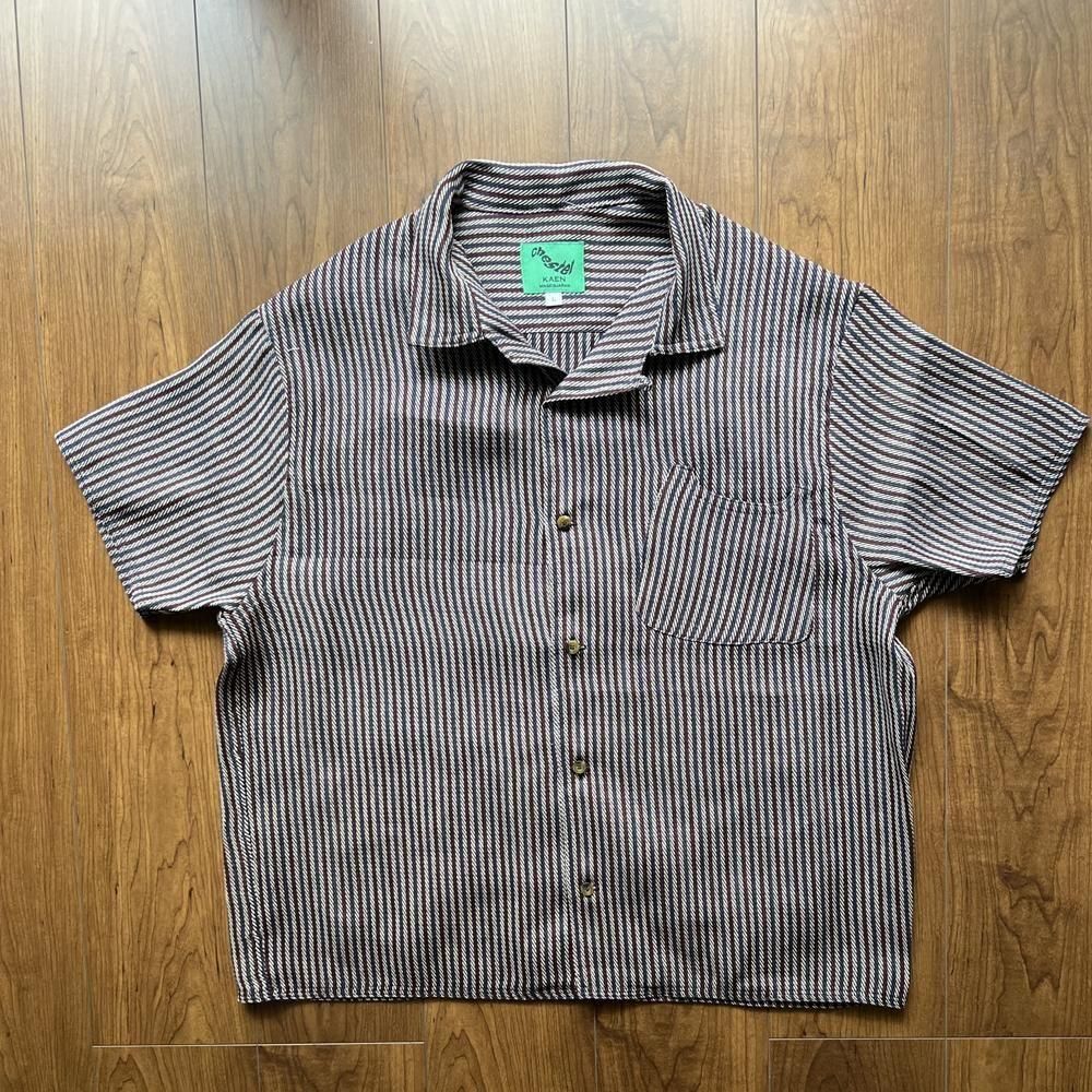 <img class='new_mark_img1' src='https://img.shop-pro.jp/img/new/icons10.gif' style='border:none;display:inline;margin:0px;padding:0px;width:auto;' />Chester Aloha shirt_ Dark blue