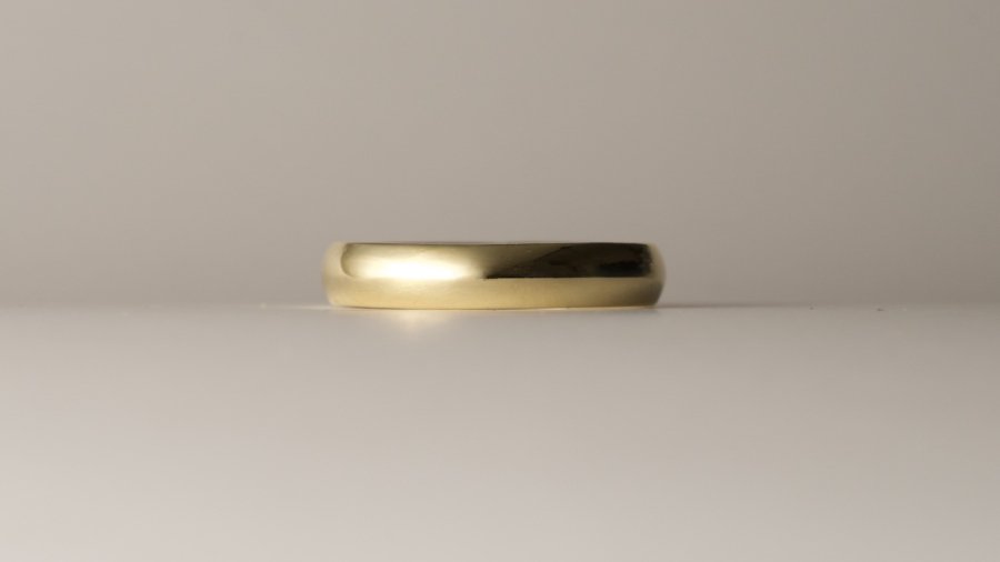 オーバル型の18金の指輪 / 3.8mm / ひとつ