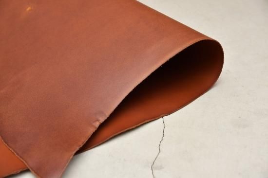 イタリアン レザーbulgaro 革製品、編み込みレザー ショルダーバッグ edf01f26f7201159f0175e626258d6