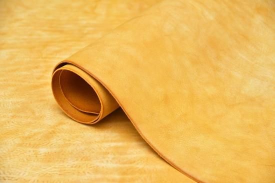 Azzurra社製『アラスカ / ALASKA』#SKA-40 イエロー | 革の販売